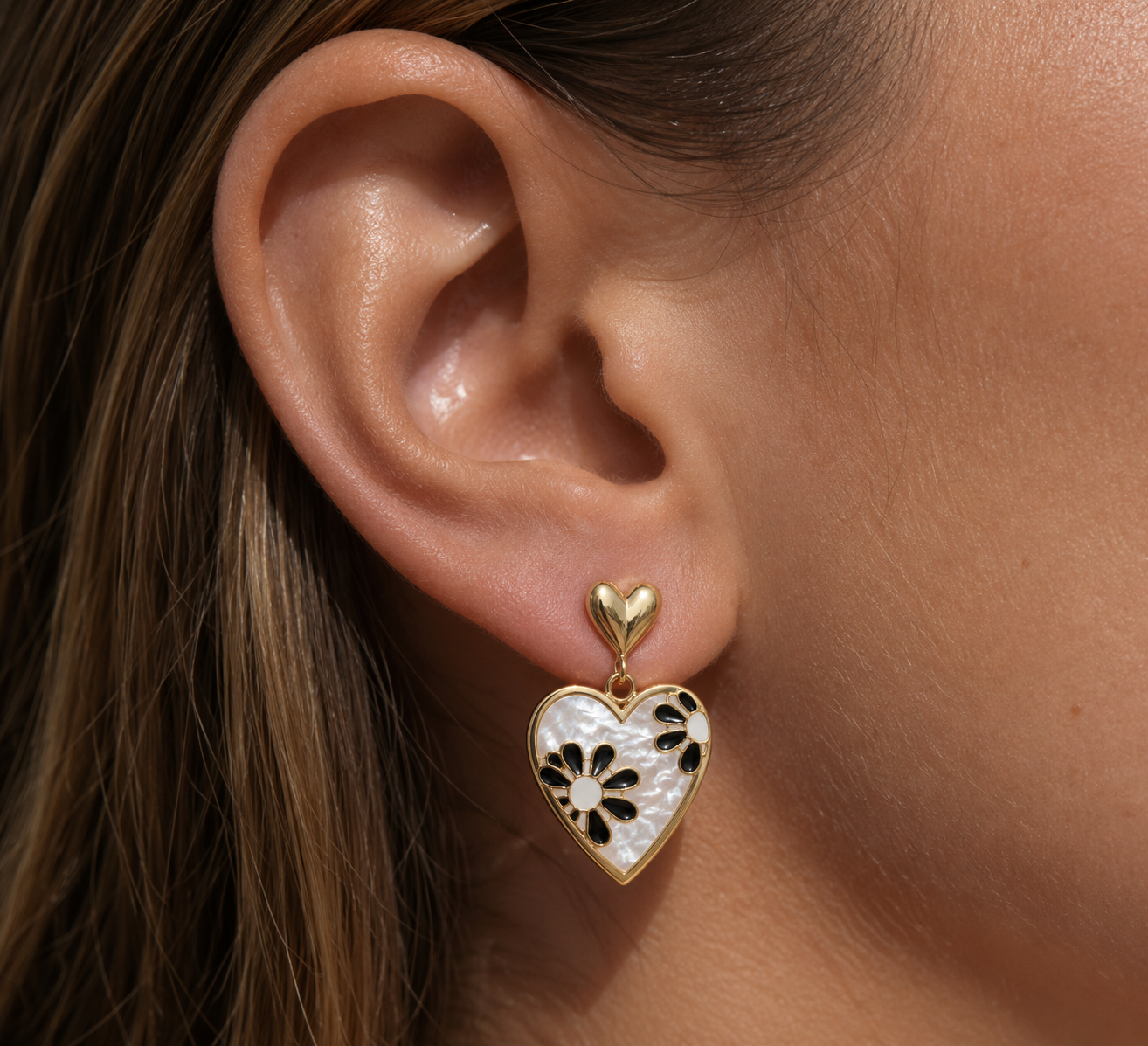 Candy Heart Cascade Earrings | Gold Daisy Heart Drop Earrings | Retro Pearl Floral Earrings